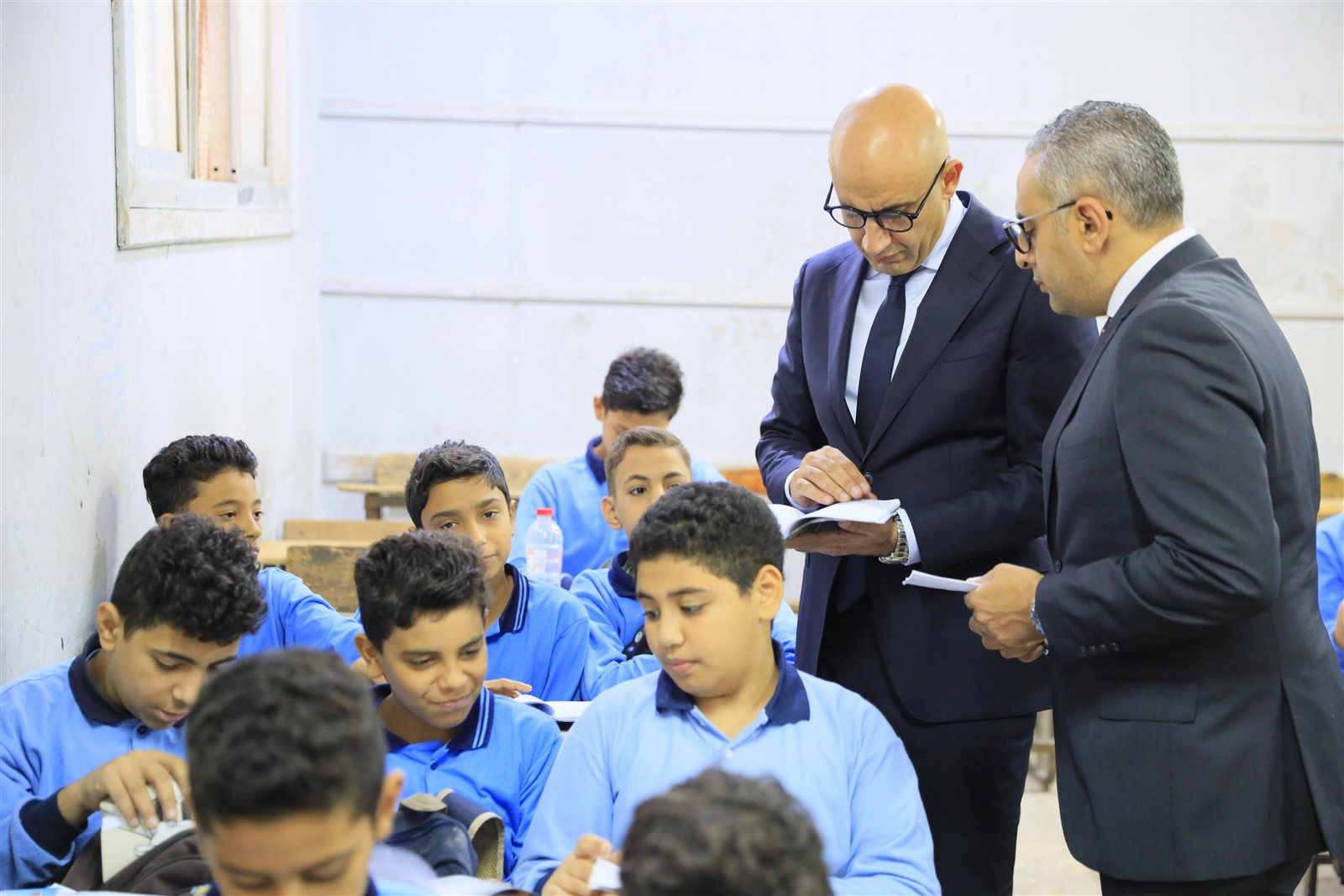 وزير التربية والتعليم يزور عدة مدارس بإدارة المطرية التعليمية