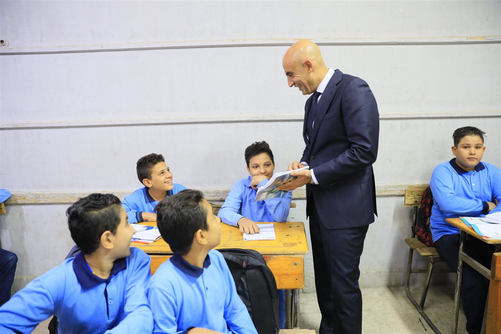 وزير التربية والتعليم يزور عدة مدارس بإدارة المطرية التعليمية