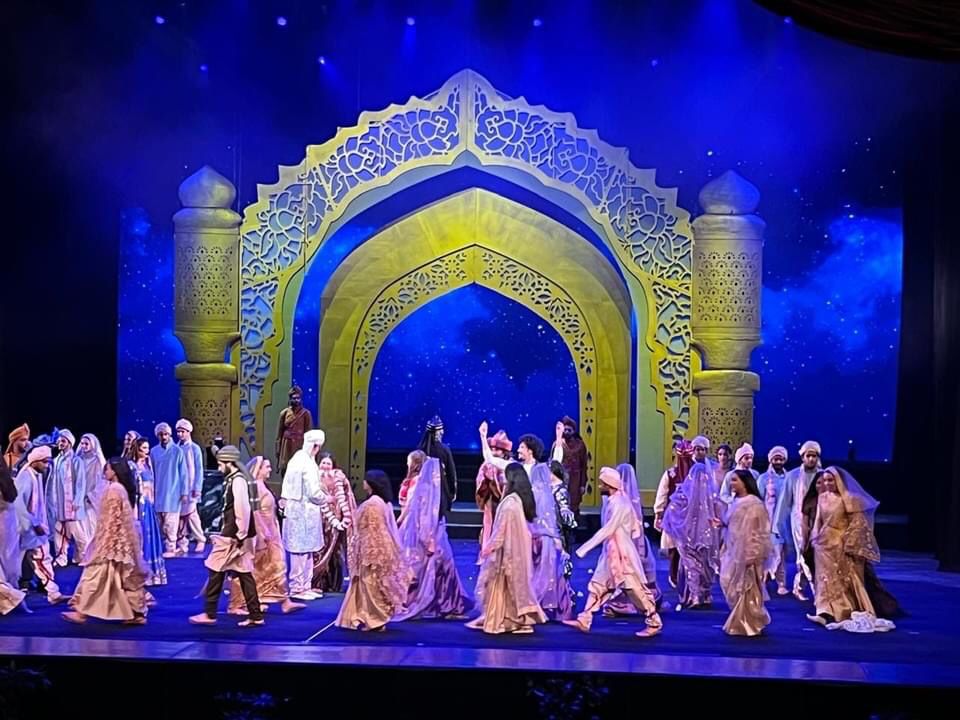 كورال صوت العاصمة بجامعة حلوان يقدم أوبريت راحت عليك