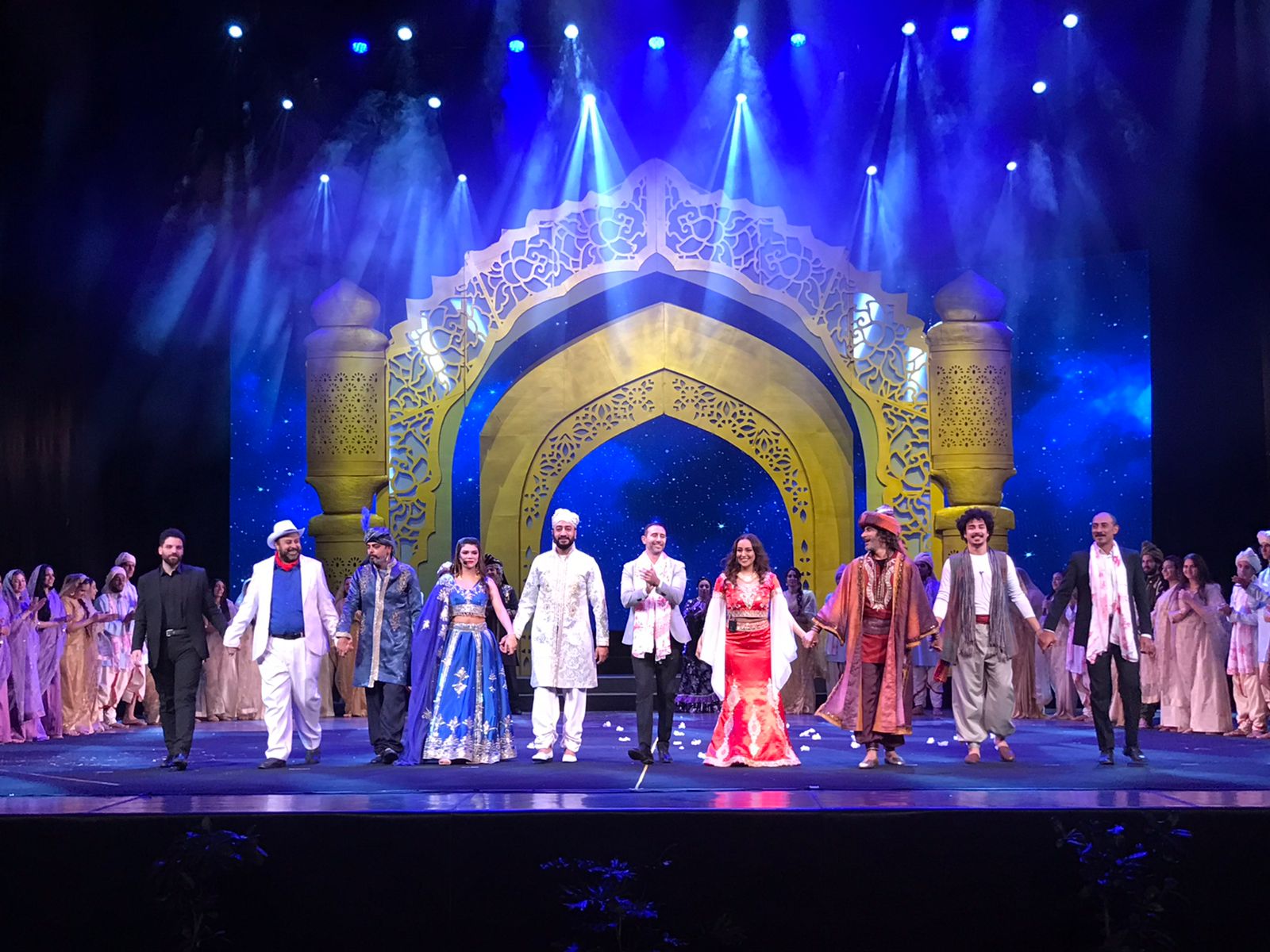 كورال صوت العاصمة بجامعة حلوان يقدم أوبريت راحت عليك