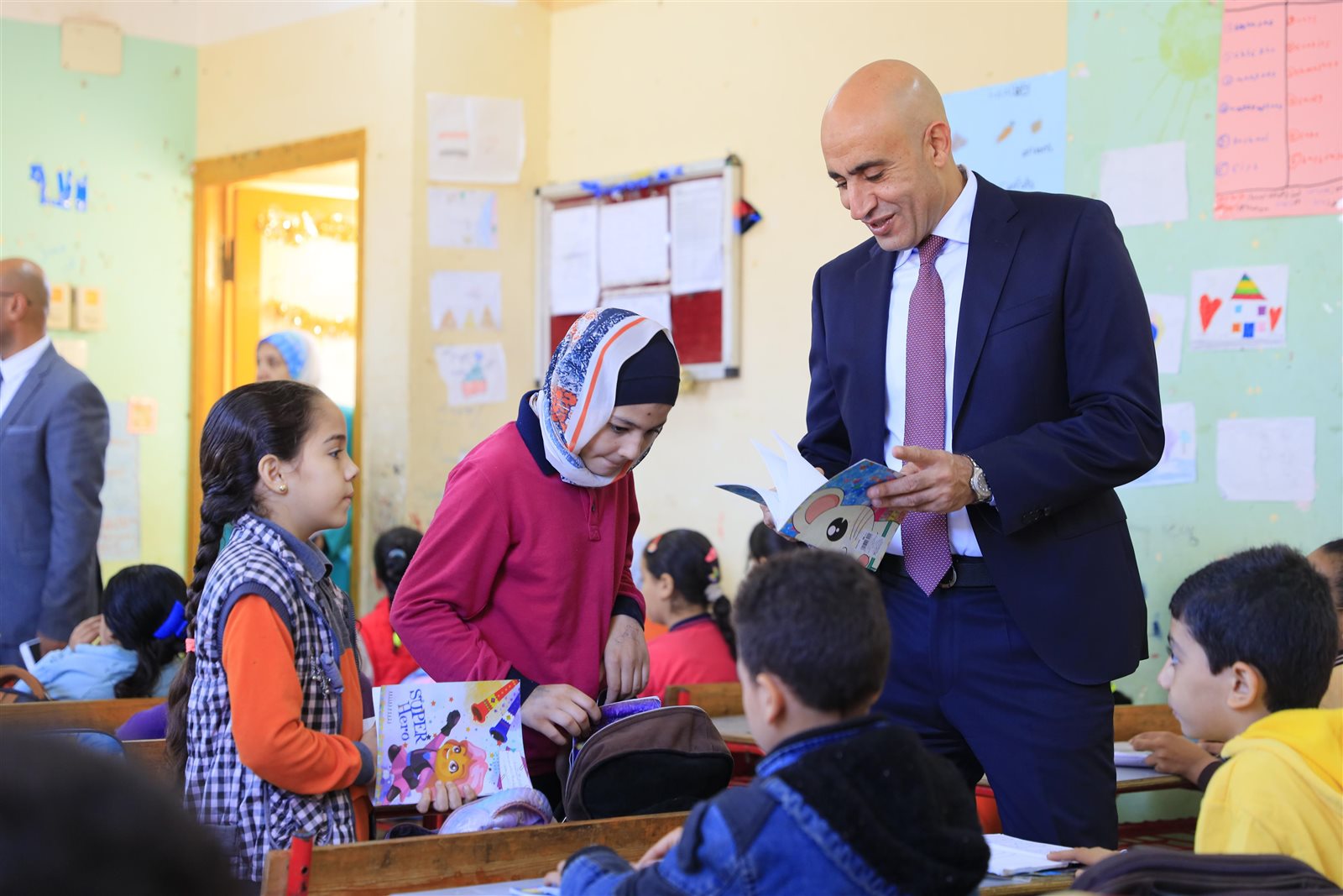 وزير التربية والتعليم ومحافظ الغربية يتفقدان مدارس إدارة زفتى التعليمية