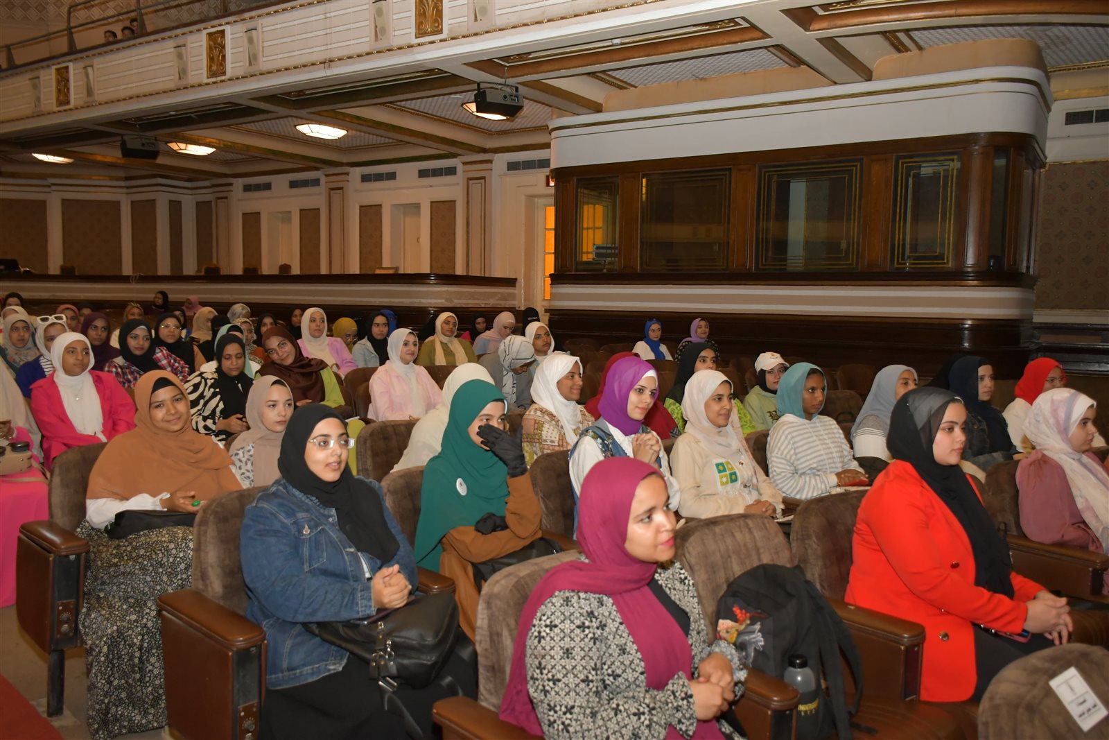 جامعة القاهرة تستضيف الشاعر الكبير فاروق جويدة