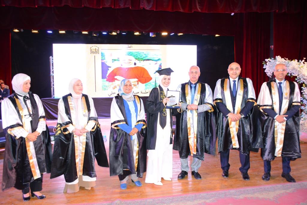 حفل تخريج الدفعة السابعة بكلية طب الأسنان جامعة أسيوط