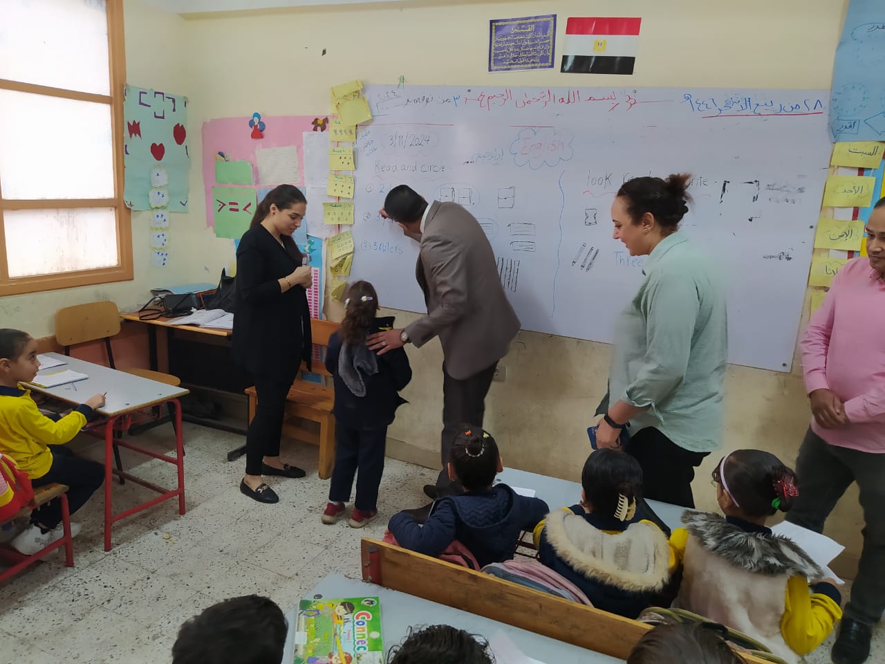 وكيل وزارة التربية والتعليم بالجيزة يتفقد سير العملية التعليمية