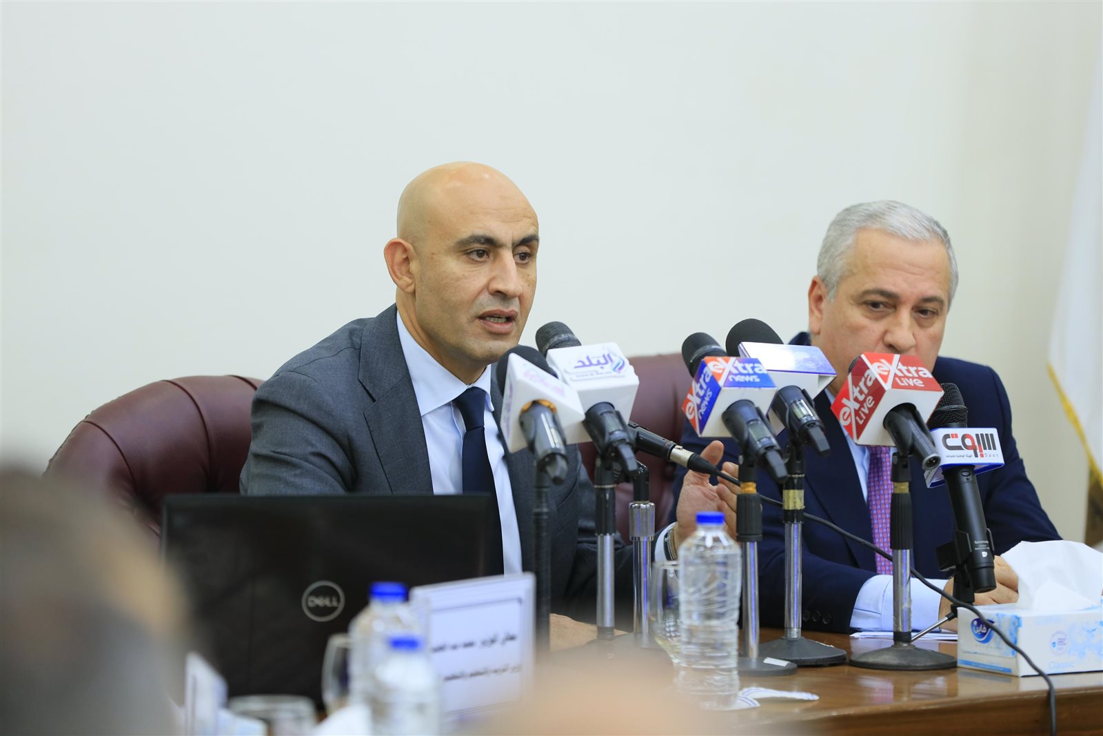 محمد عبد اللطيف وعبد الصادق الشوربجي في ندوة بالهيئة الوطنية للصحافة