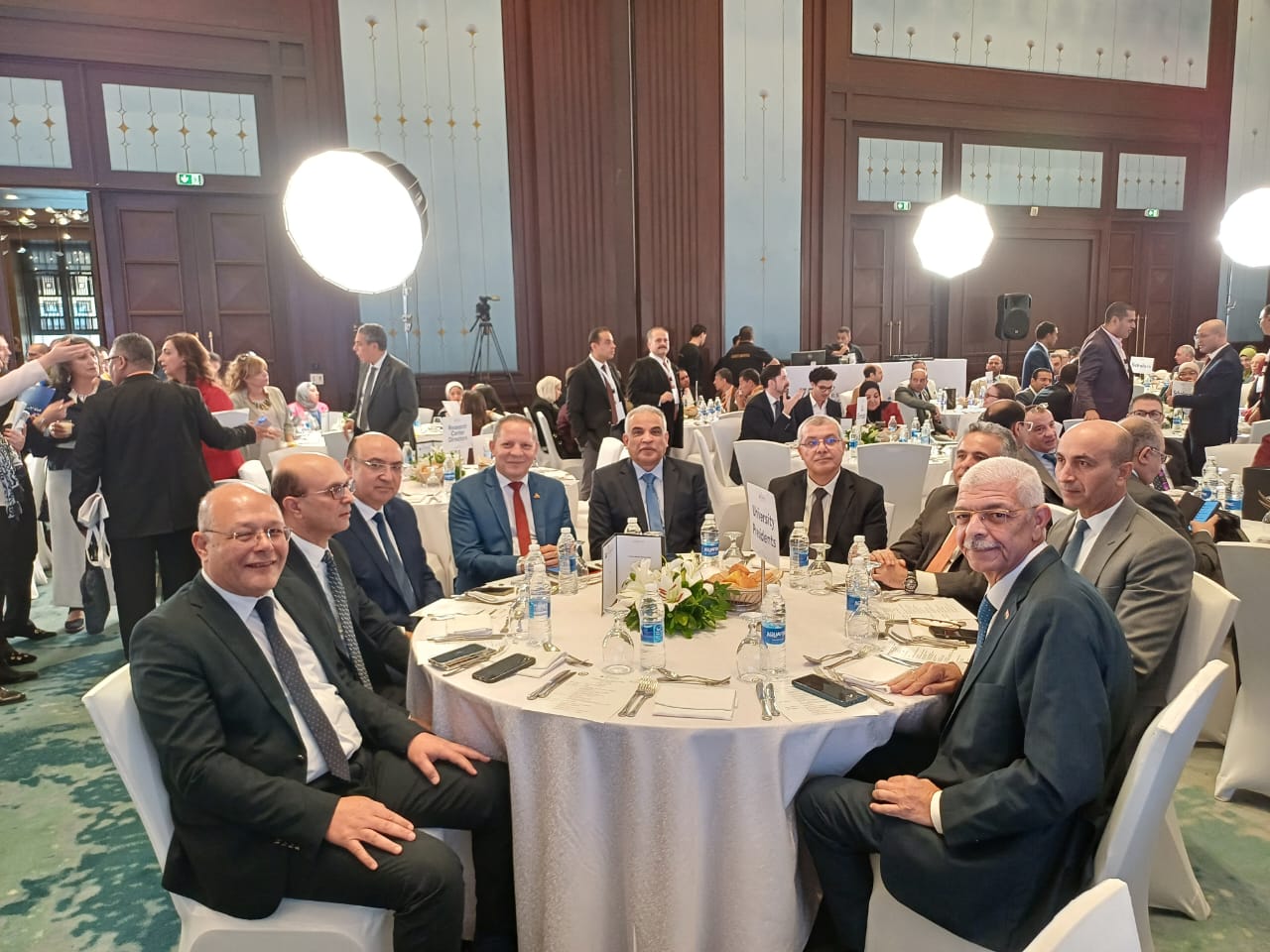 رئيس جامعة سوهاج يشارك في احتفالية هيئة فولبرايت