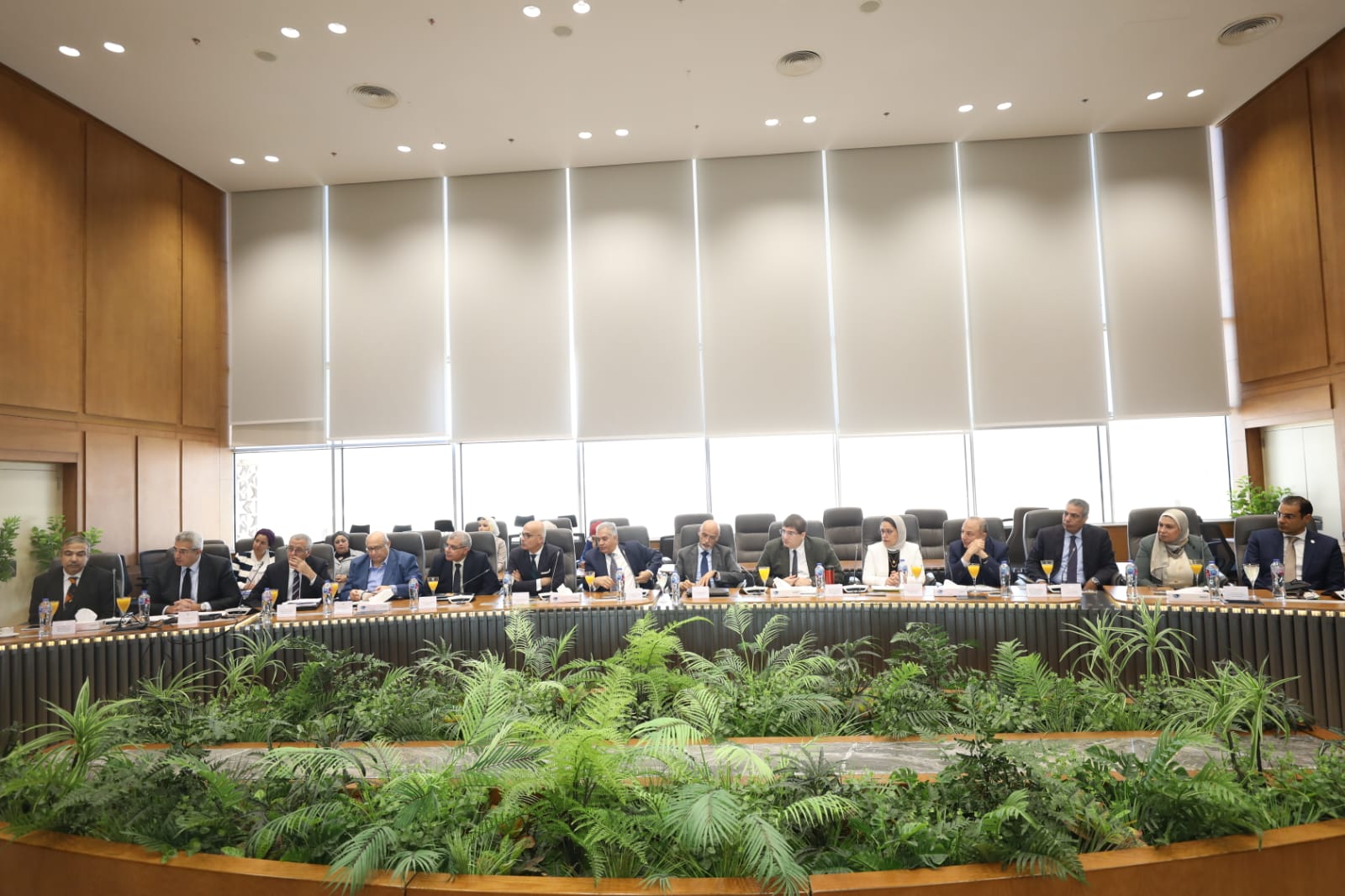 وزير التعليم العالي يستقبل سفير المملكة المغربية بالقاهرة