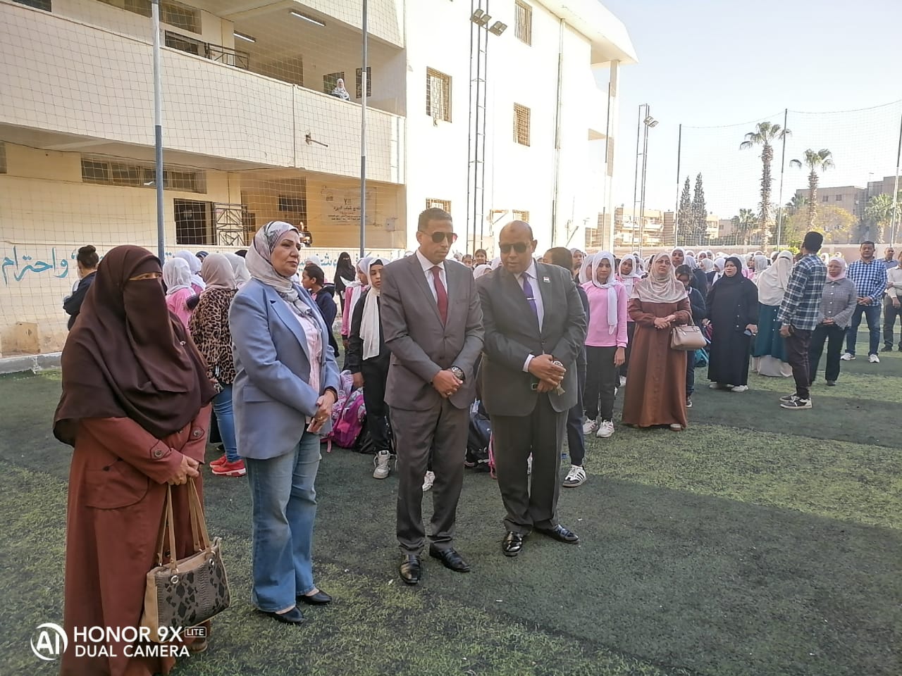 وكيل تعليم الجيزة يتابع سير الدراسة