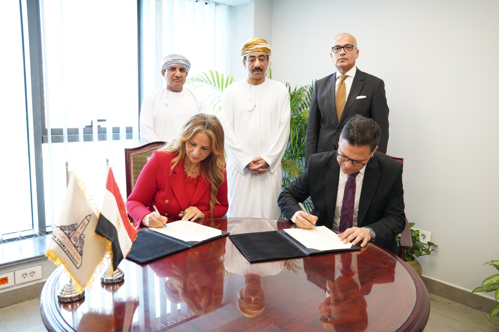 اتفاقية أكاديمية بين جامعة عين شمس وكلية البريمي بسلطنة عمان