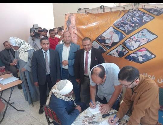 جامعة سوهاج تطلق قافلة طبية لفحص قاع العين لمرضى السكري