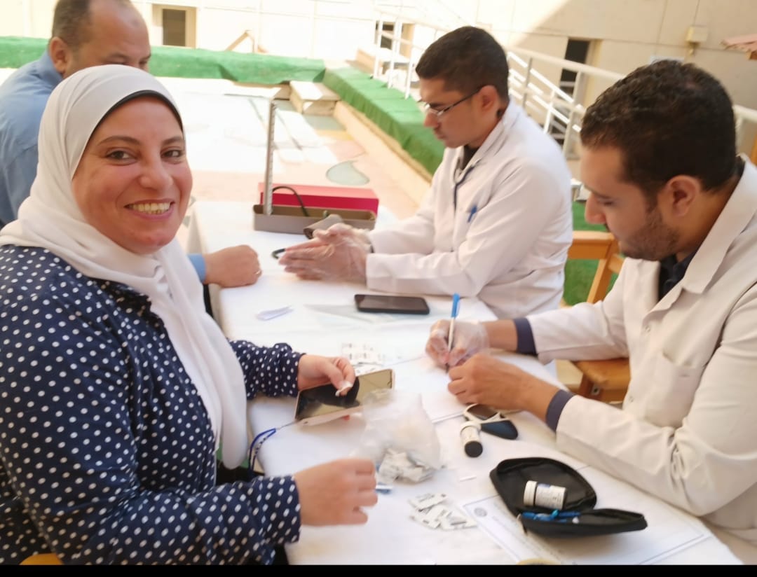 أنشطة متنوعة بجامعة القاهرة لتعزيز خدمة المجتمع والبيئة وتوعية الطلاب