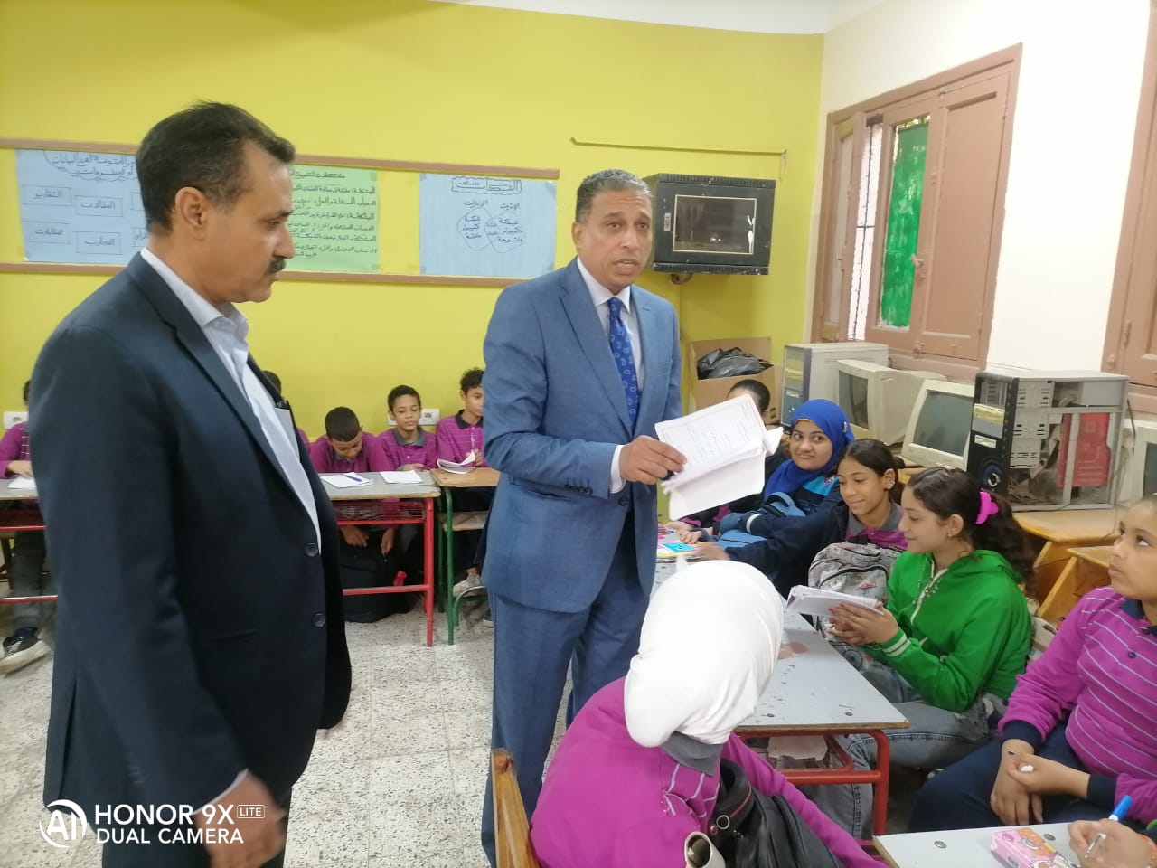 مدير تعليم الجيزة يتفقد سير العملية التعليمية 