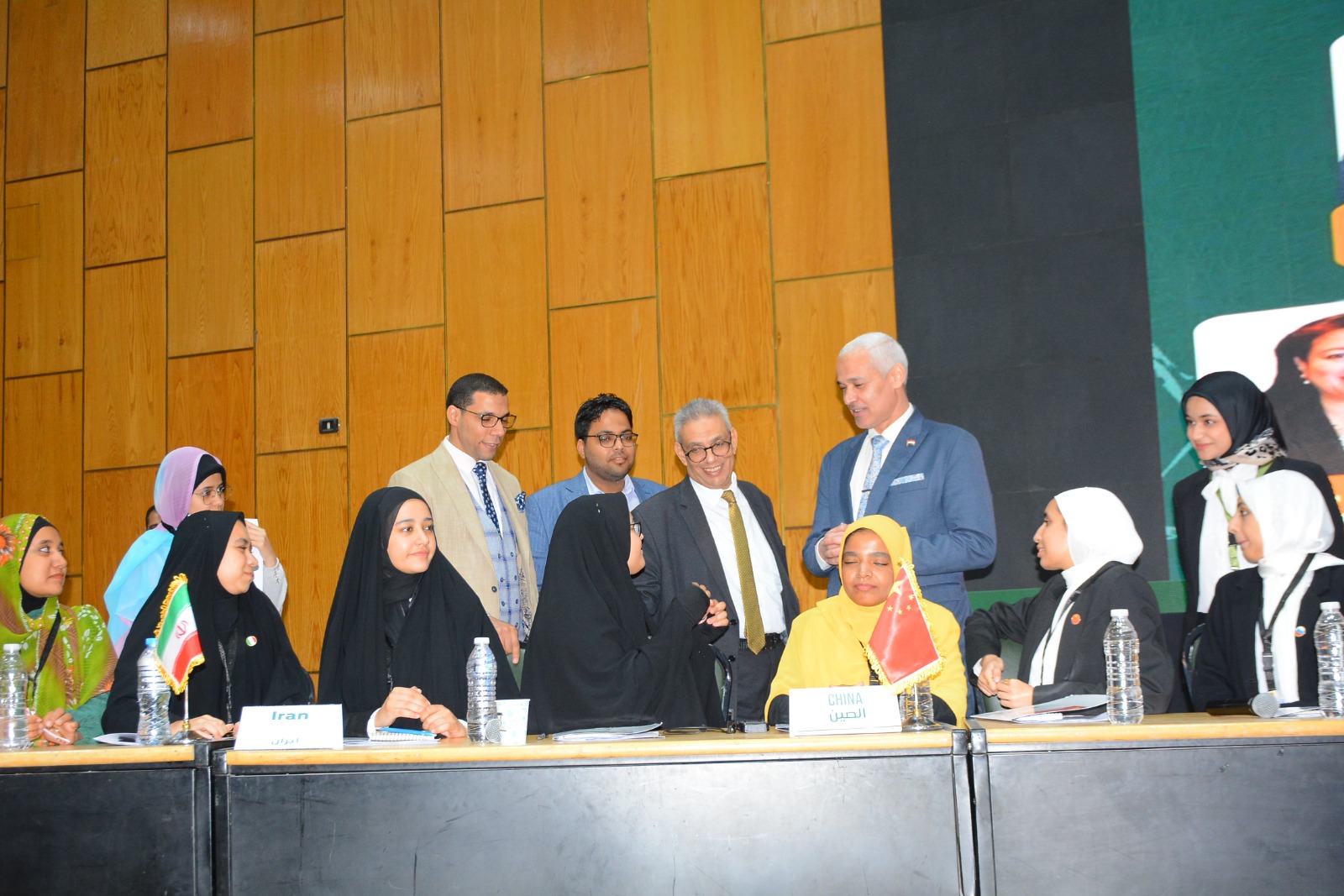 طلاب جامعة أسيوط يقدمون نموذجًا متميزًا لمحاكاة منظمة التعاون الإسلامي