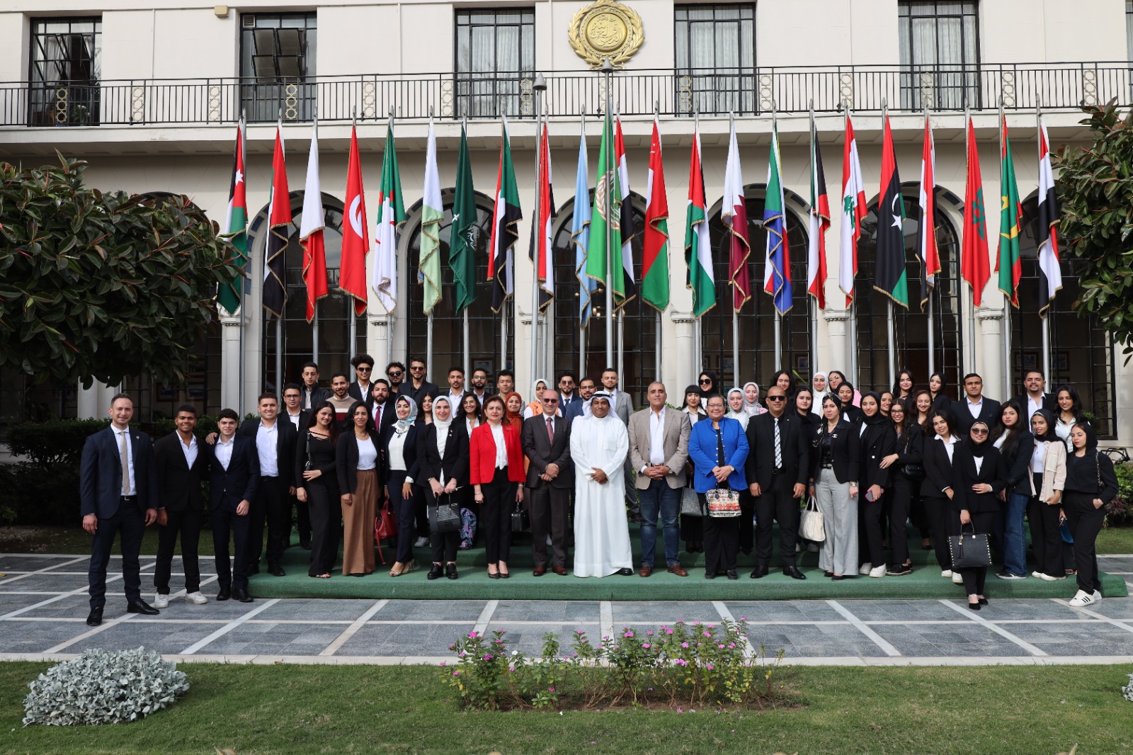 جامعة مصر للعلوم والتكنولوجيا أول جامعة خاصة تزور مقر جامعة الدول العربية