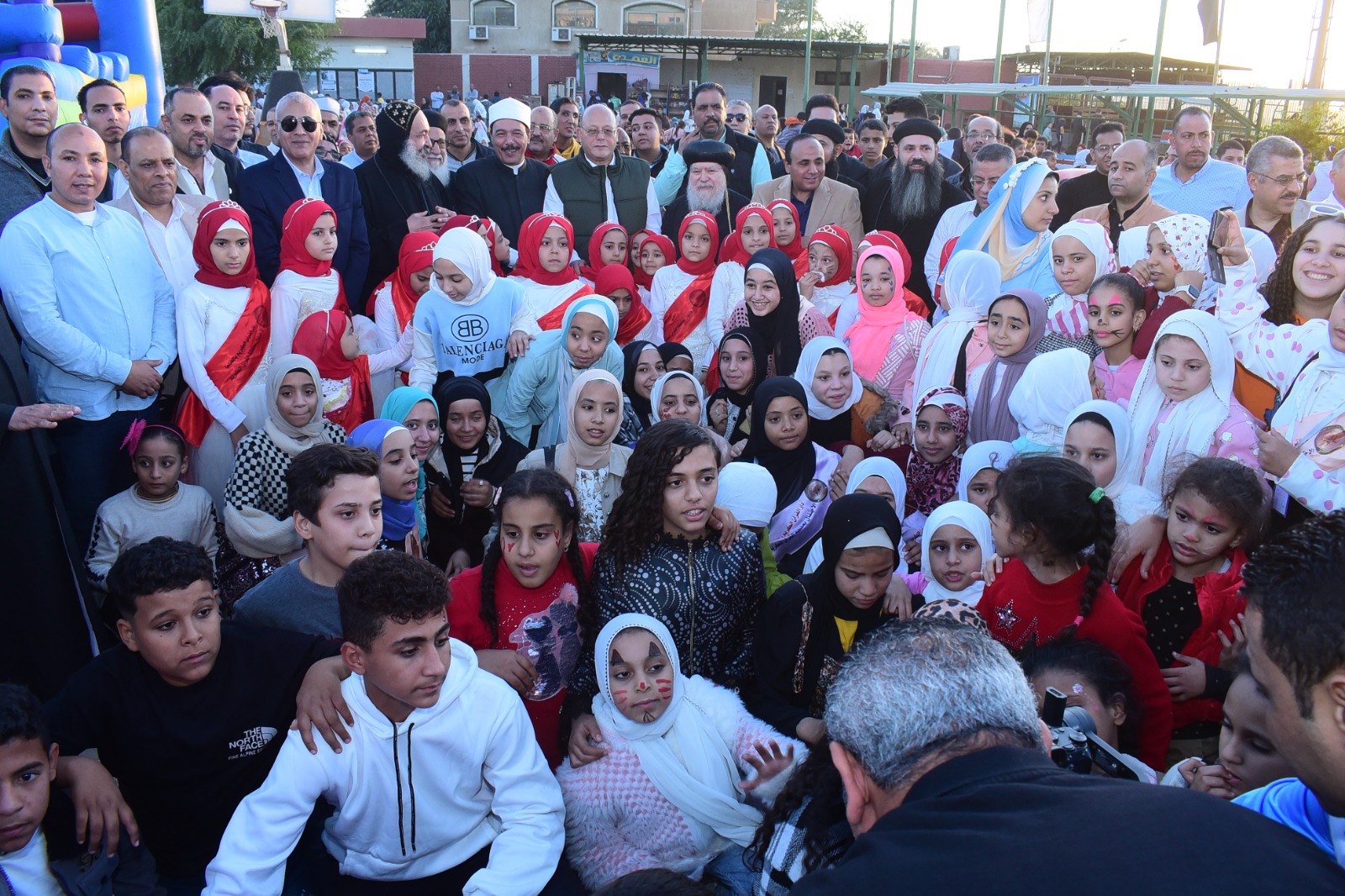 جامعة سوهاج تحتفل بأطفال دار تحفيظ القرآن والدير الأحمر لتعزيز الوحدة الوطنية