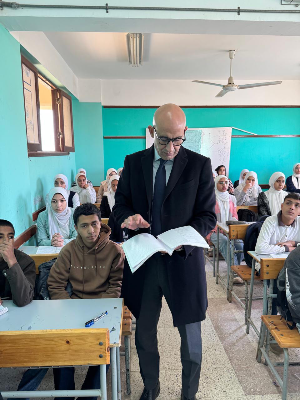وزير التربية والتعليم يُفاجئ مدارس بني سويف بجولة تفقدية لمتابعة انتظام الدراسة