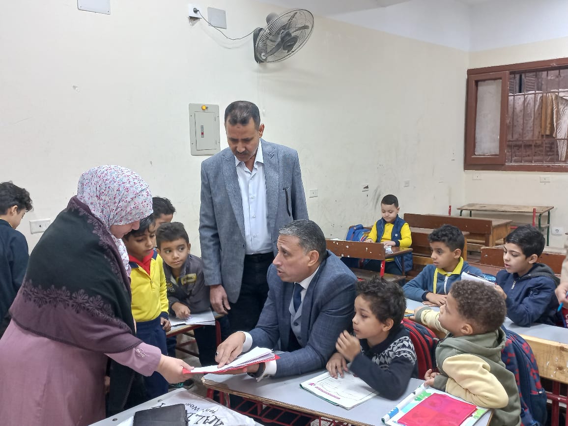 إجراءات جديدة لمدير تعليم الجيزة لتحسين التقييم المستمر في المدارس