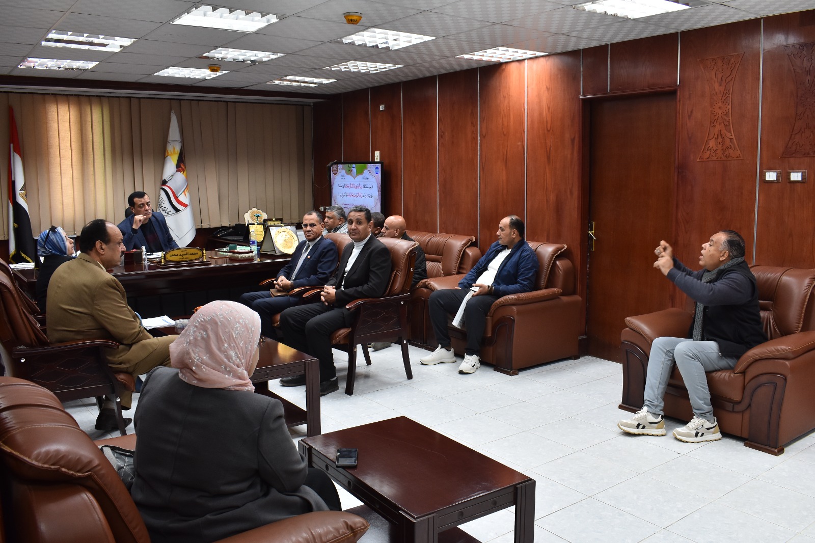 مدير تعليم سوهاج يكرم المدارس المنتسبة لليونيسكو لتميزها وإبداعها