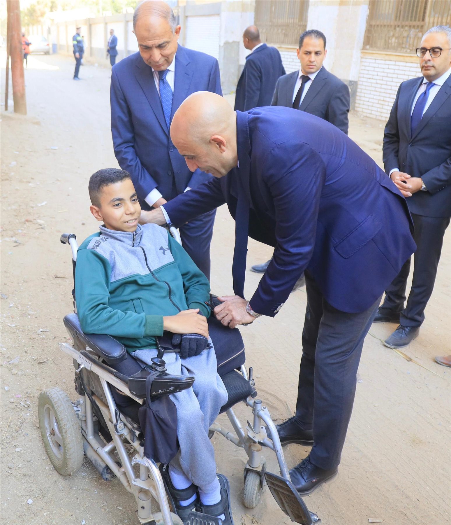 وزير التربية والتعليم ومحافظ المنيا يجريان جولة تفقدية لعدد من المدارس 