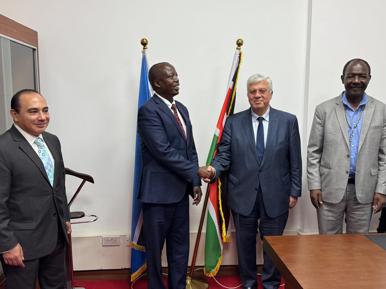 وزير التعليم العالي يبحث التعاون مع كينيا لتطوير التعليم العالي في إفريقيا