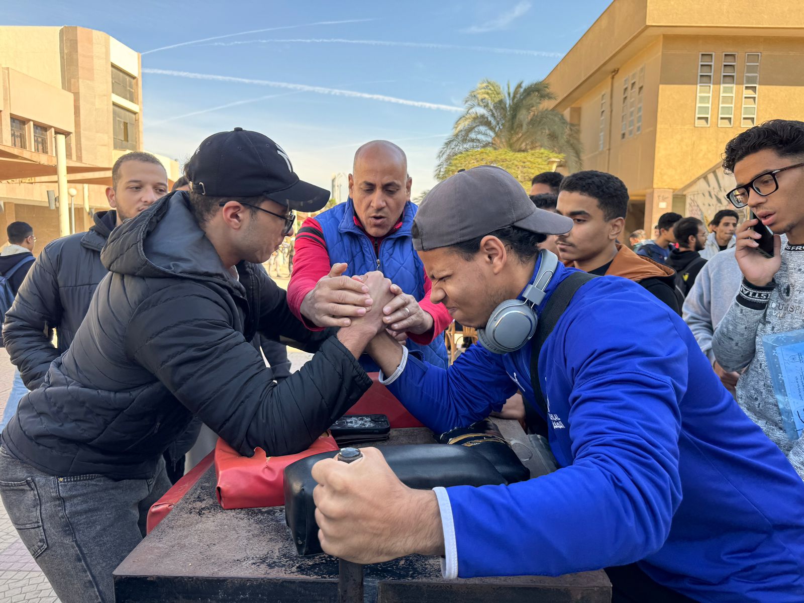 جامعة حلوان تحتفل بالرياضة بتنظيم مهرجان الرياضة للجميع لطلابها