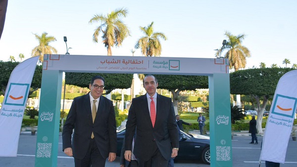 جامعة القاهرة تحتفي بإنجازات مؤسسة حياة كريمة