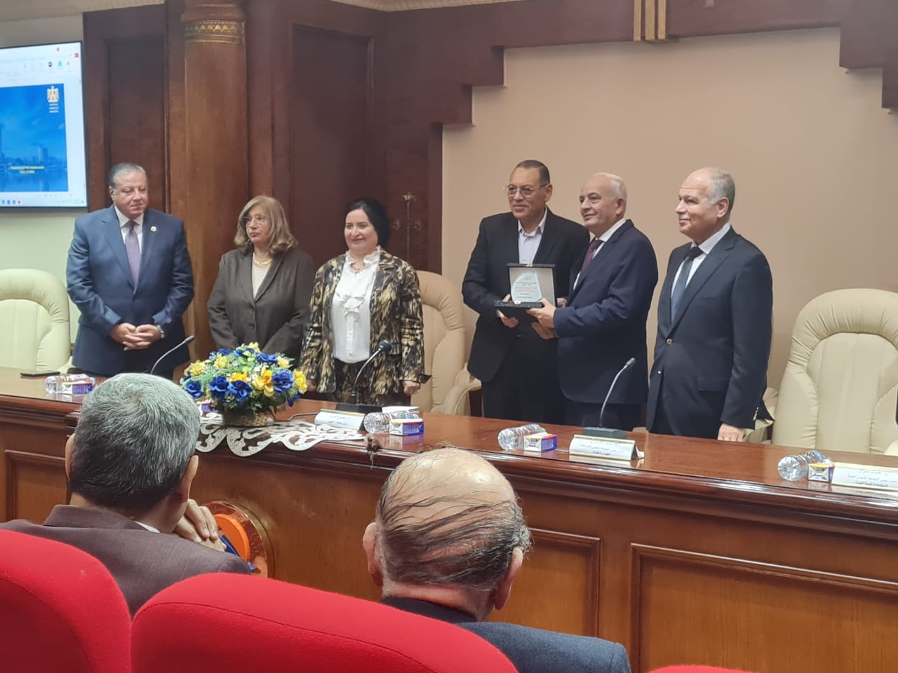 رئيس جامعة الريادة يعرض رؤية مبتكرة لمستقبل التعليم والمعلم في عصر الذكاء الاصطناعي