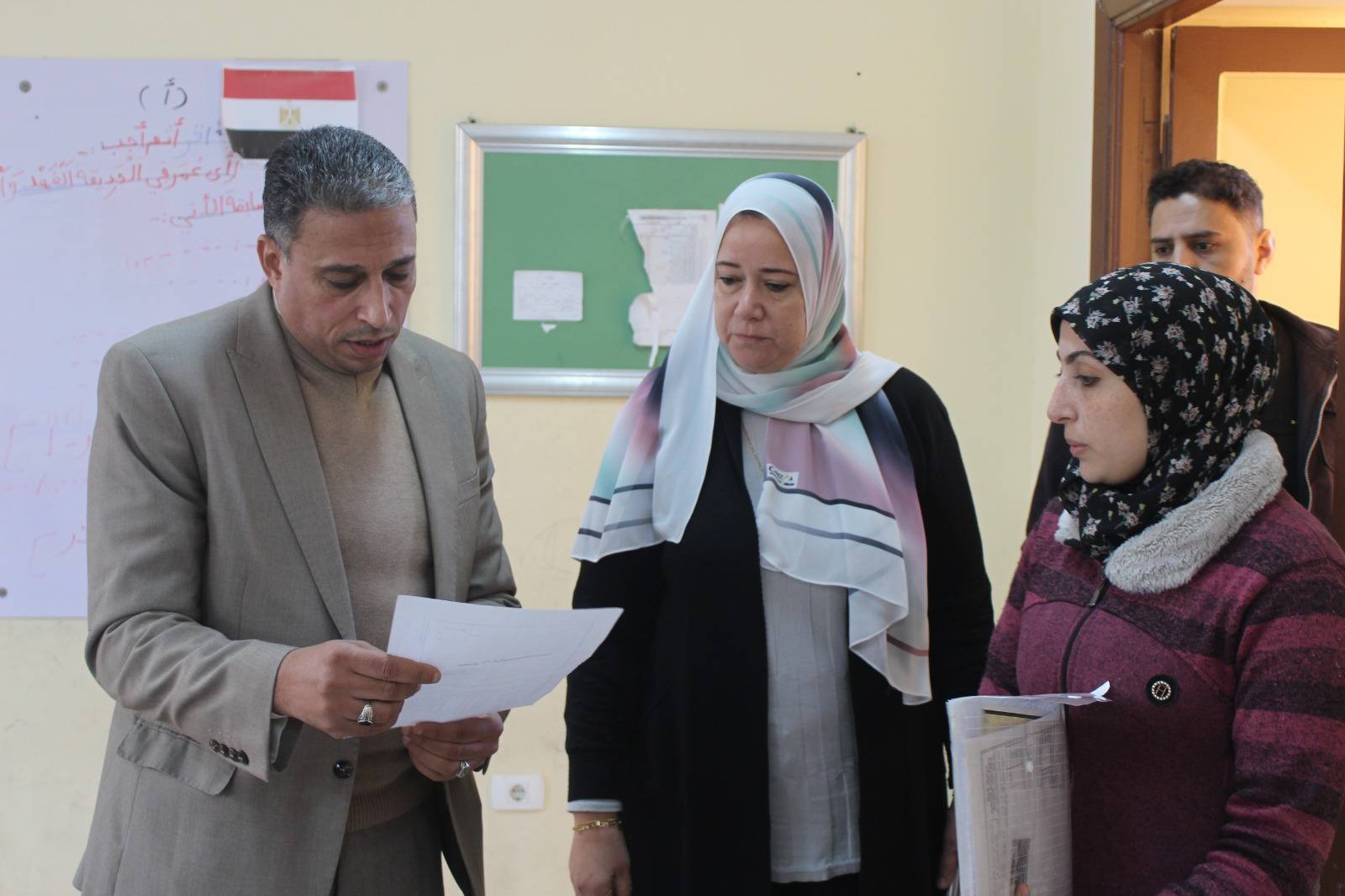 جولة تفقدية لوكيل تعليم الجيزة لضمان نزاهة العملية التعليمية وحماية المال العام