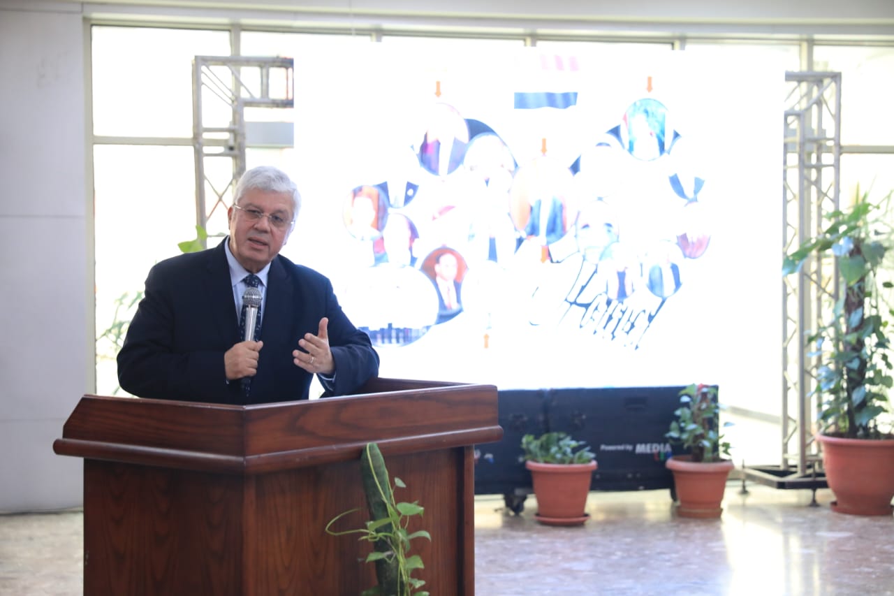 وزير التعليم العالي ورئيس جامعة المنصورة يفتتحان مركز زراعة الكبد بجامعة المنصورة