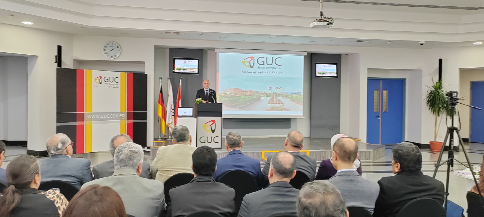 انعقاد ملتقى الاستشاريين المصريين في الذكاء الاصطناعي في الجامعة الألمانية بالقاهرة