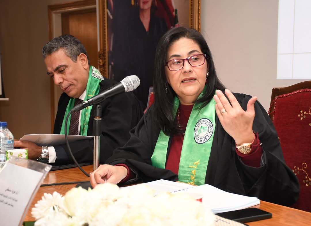 جامعة مصر للعلوم والتكنولوجيا تمنح الباحثة حبيبة زكي درجة الماجستير بتقدير ممتاز في مجال الإعلام