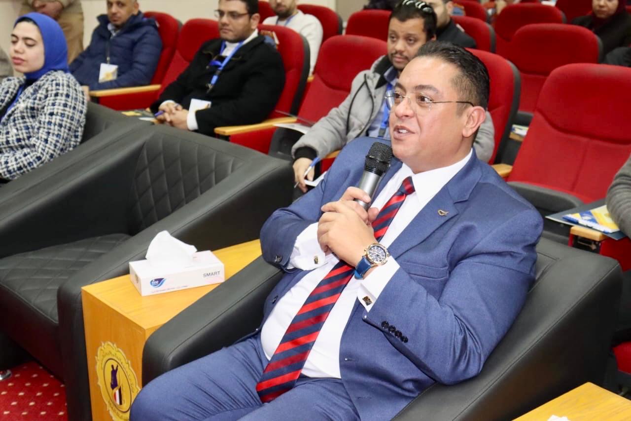 معهد إعداد القادة يطلق برنامجًا لتأهيل سفراء مصر الأكاديميين عالميًا