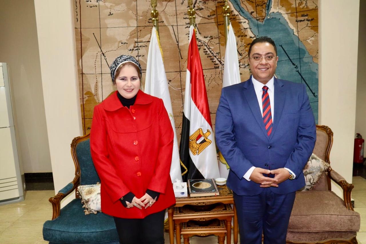 معهد إعداد القادة يطلق برنامجًا لتأهيل سفراء مصر الأكاديميين عالميًا