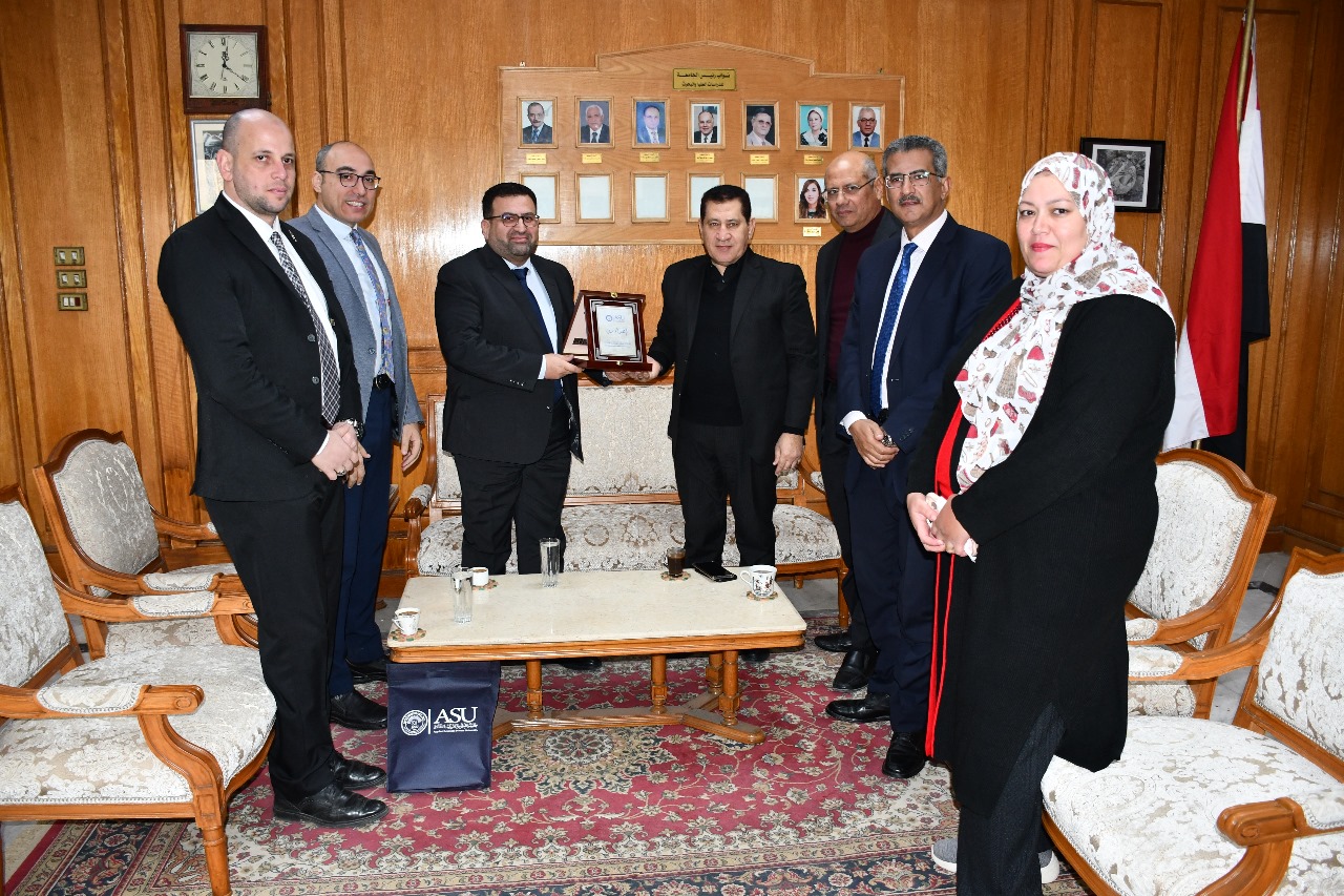 جامعة حلوان تعزز شراكتها الأكاديمية مع جامعة العلوم التطبيقية الأردنية