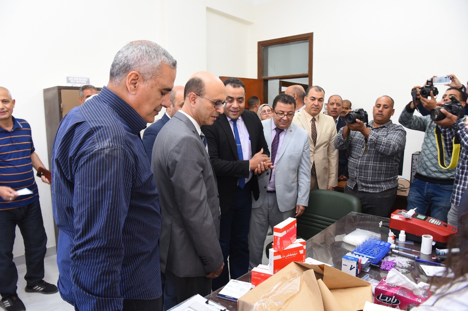 d64203ef-54dd-4cb8-b76f-a6d47cf90869