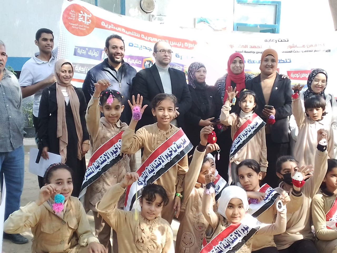 f471e6e3-0908-4671-8f93-6ef1870a0efa