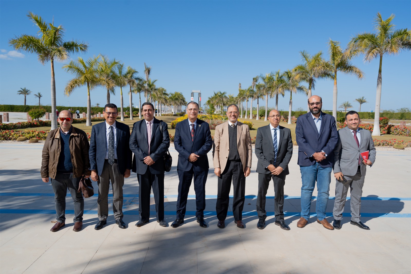 تعاون مثمر بين الجامعة المصرية اليابانية وشركة أبو قير للأسمدة لتعزيز الابتكار الصناعي