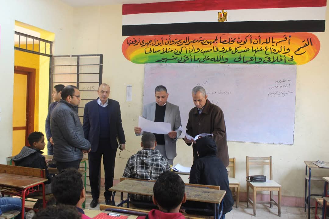 وكيل أول وزارة التربية والتعليم بالجيزة يقود جولة تفتيشية 