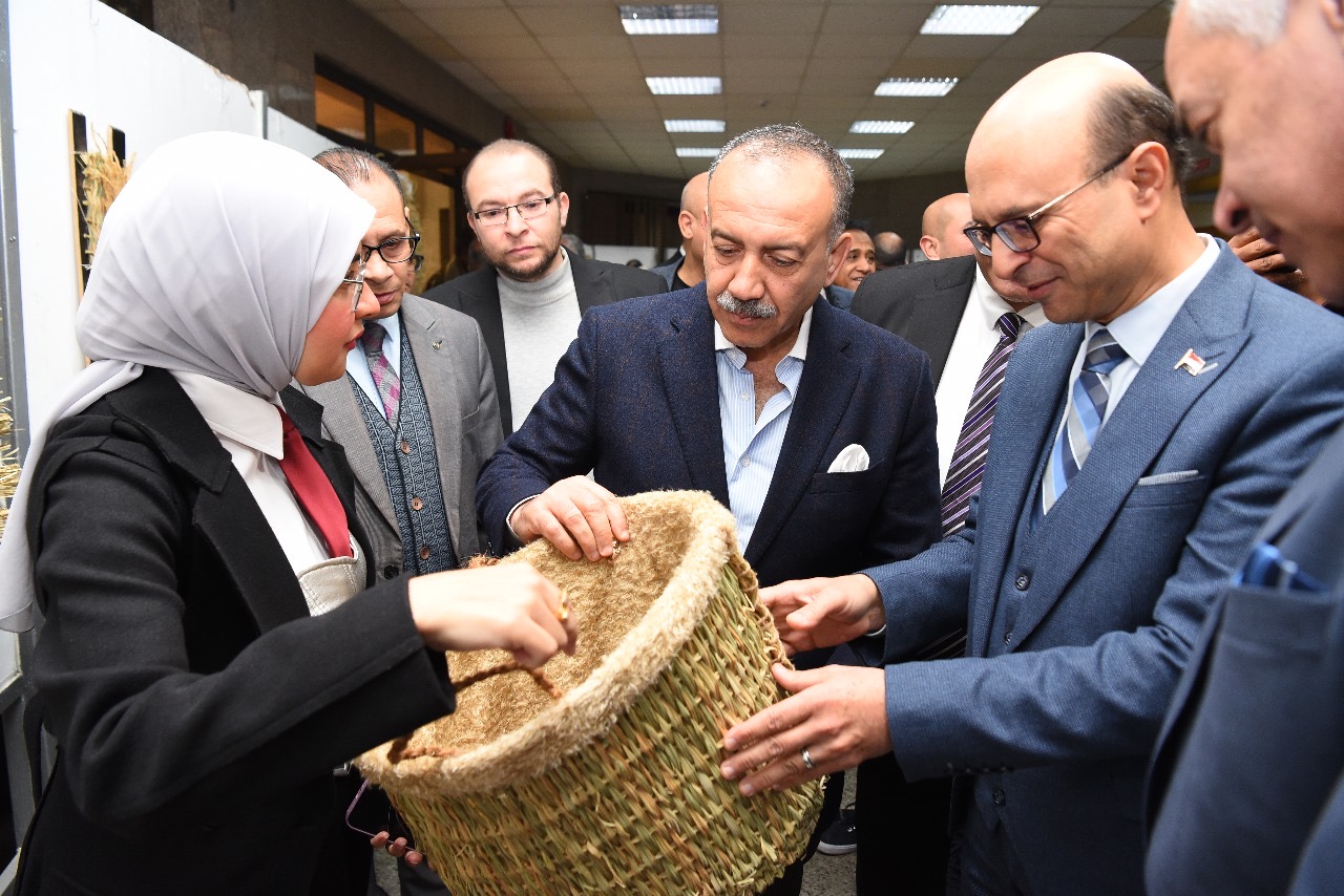 6e3fc7d8-e687-4e19-81b7-3837a0b3f4bd