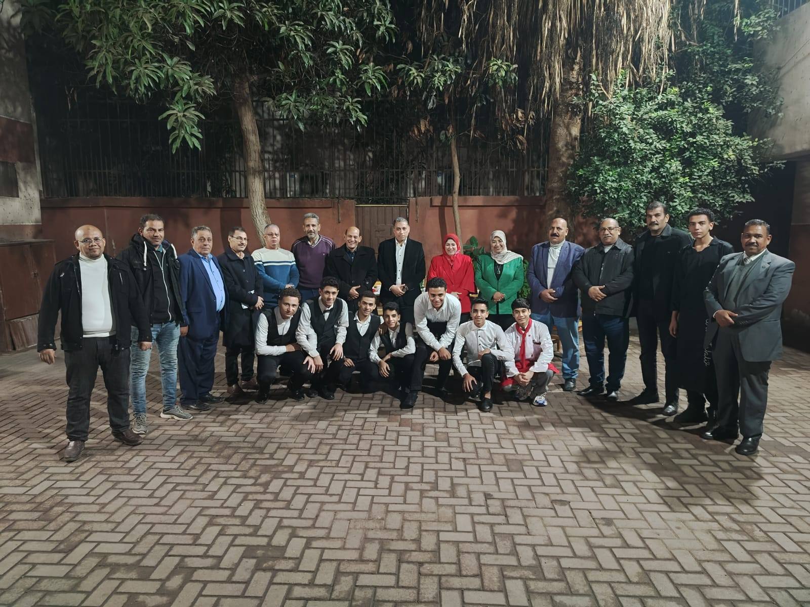 تعليم الجيزة يعلن نجاح امتحانات الشهادة الإعدادية نتيجة روح العمل الجماعي