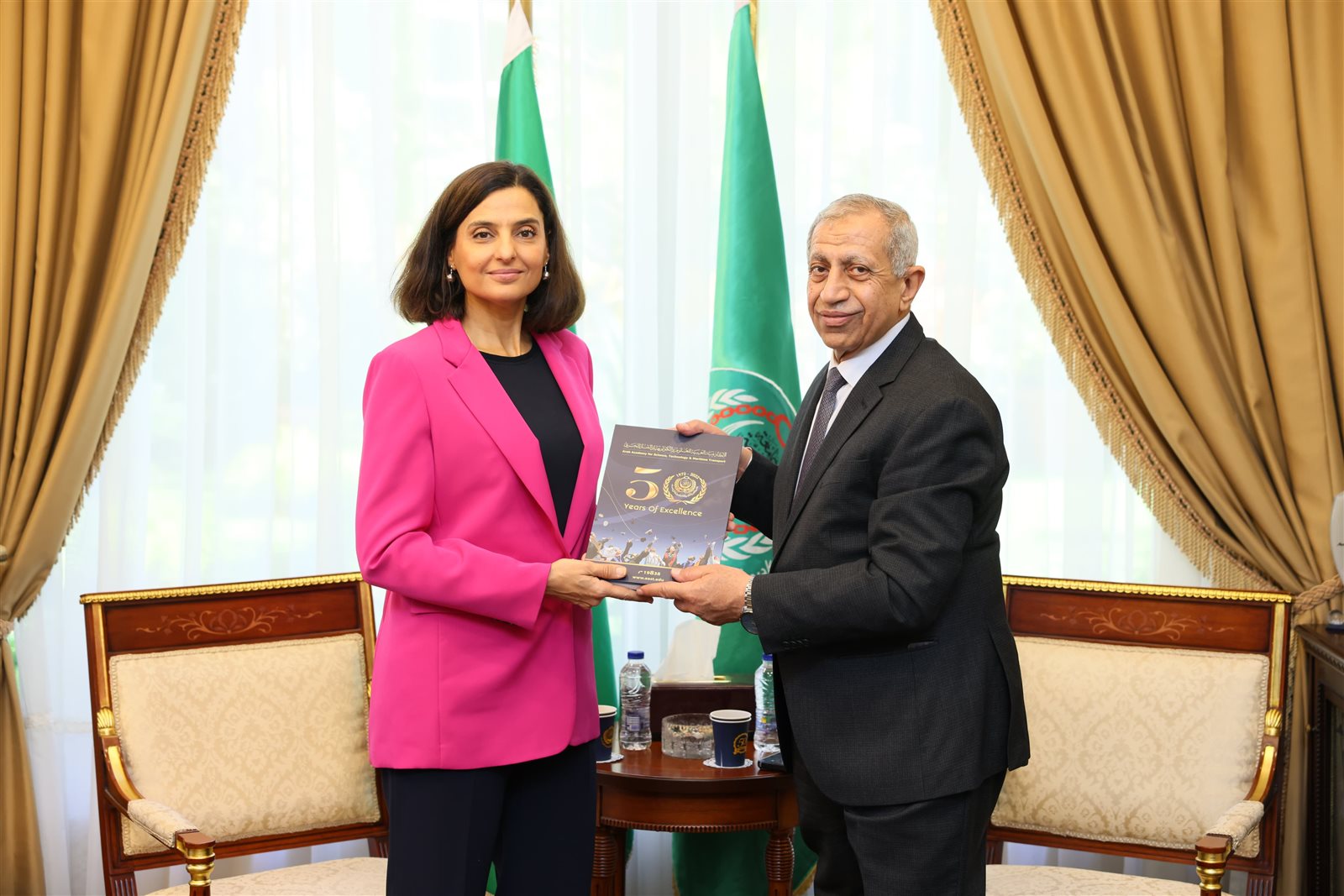 رئيس الأكاديمية العربية للعلوم والتكنولوجيا يستقبل قنصل لبنان لبحث التعاون المشترك