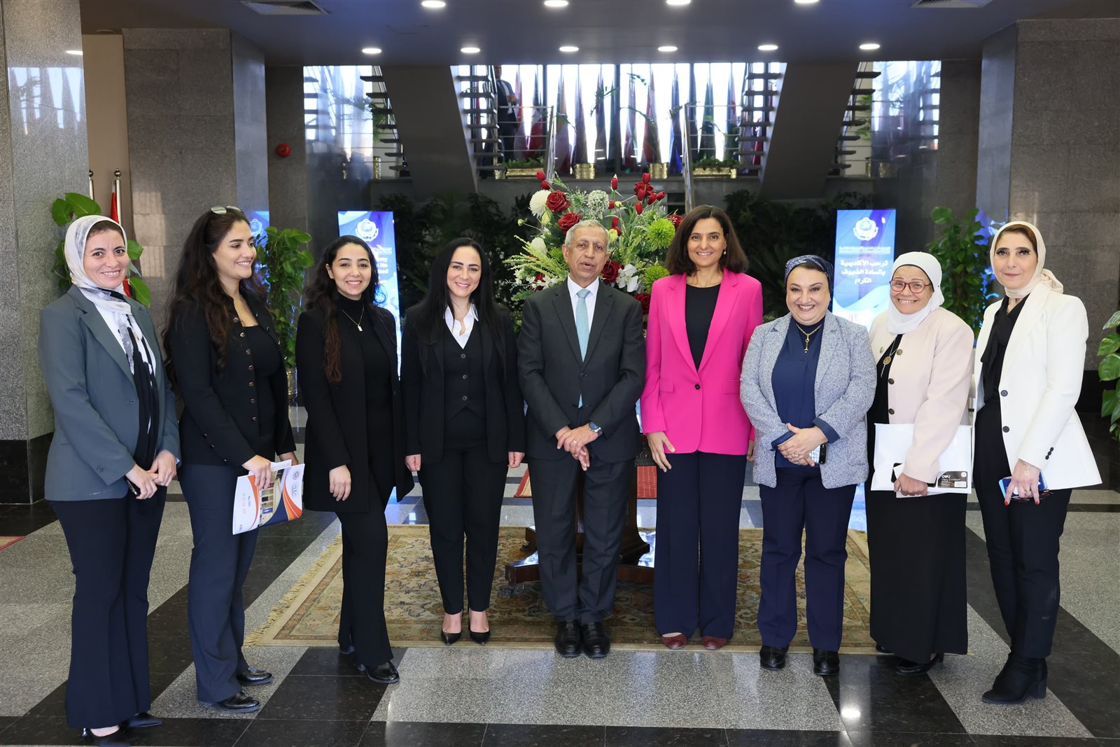 رئيس الأكاديمية العربية للعلوم والتكنولوجيا يستقبل قنصل لبنان لبحث التعاون المشترك