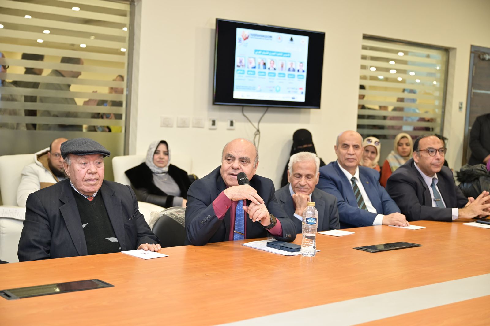 جامعة القاهرة تطلق أول قاموس عصري تفاعلي لدعم الشباب العربي