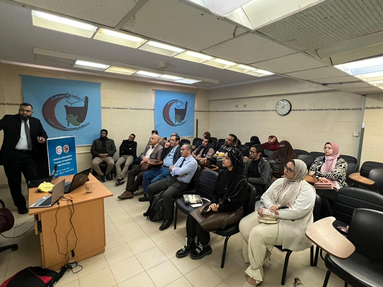 جامعة سوهاج تنظم ورشة عمل متخصصة حول المشيمة المتقدمة والملتصقة