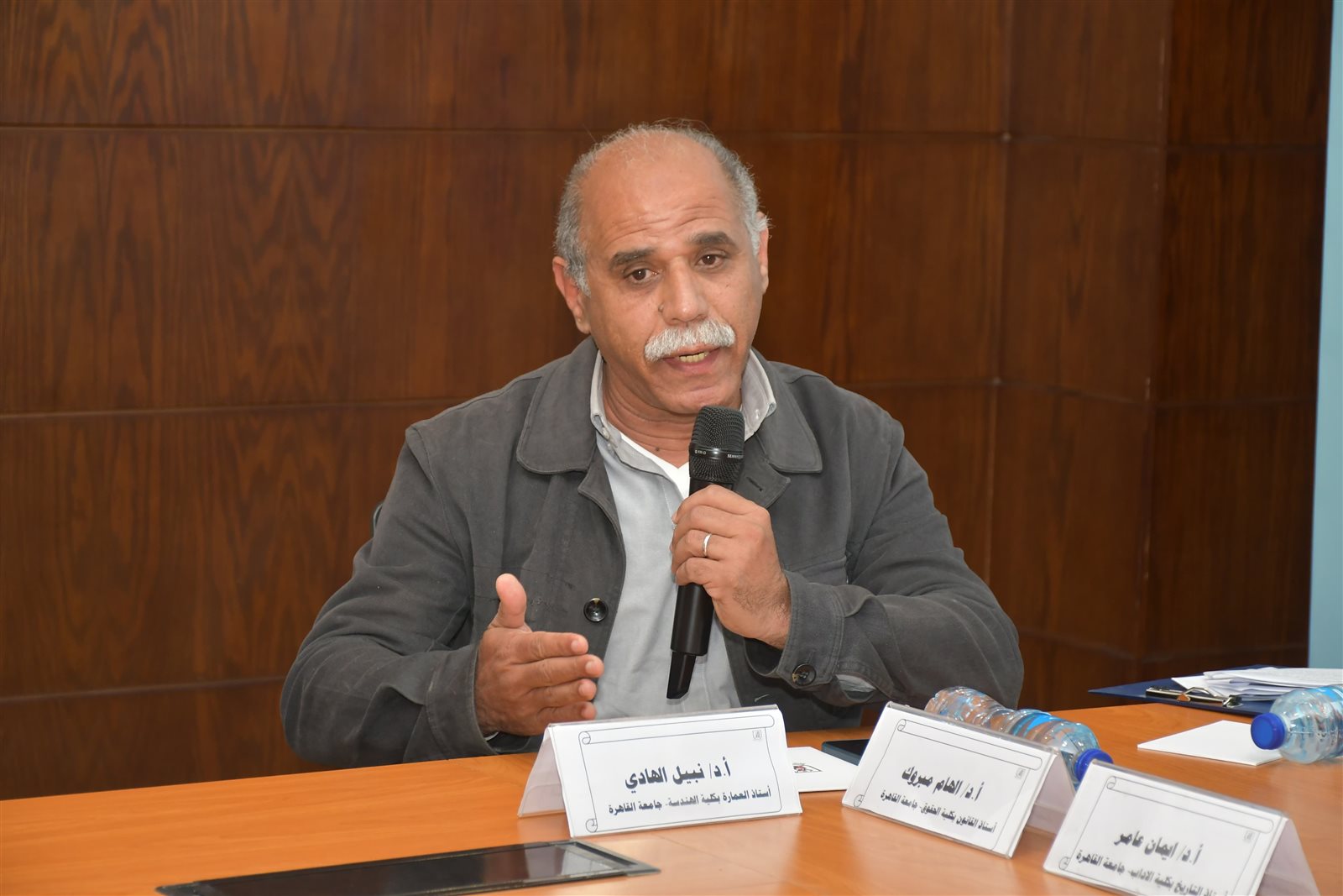 ندوة بمعرض الكتاب عن جامعة القاهرة