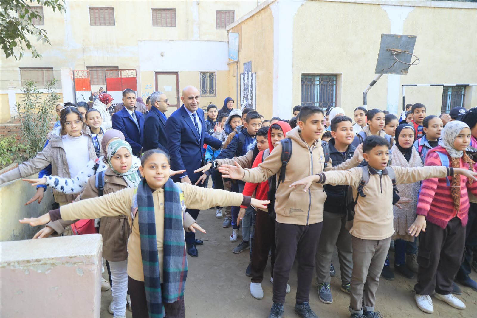 وزير التربية والتعليم في جولة مفاجئة بمدارس الدقهلية لمتابعة الفصل الدراسي الثاني