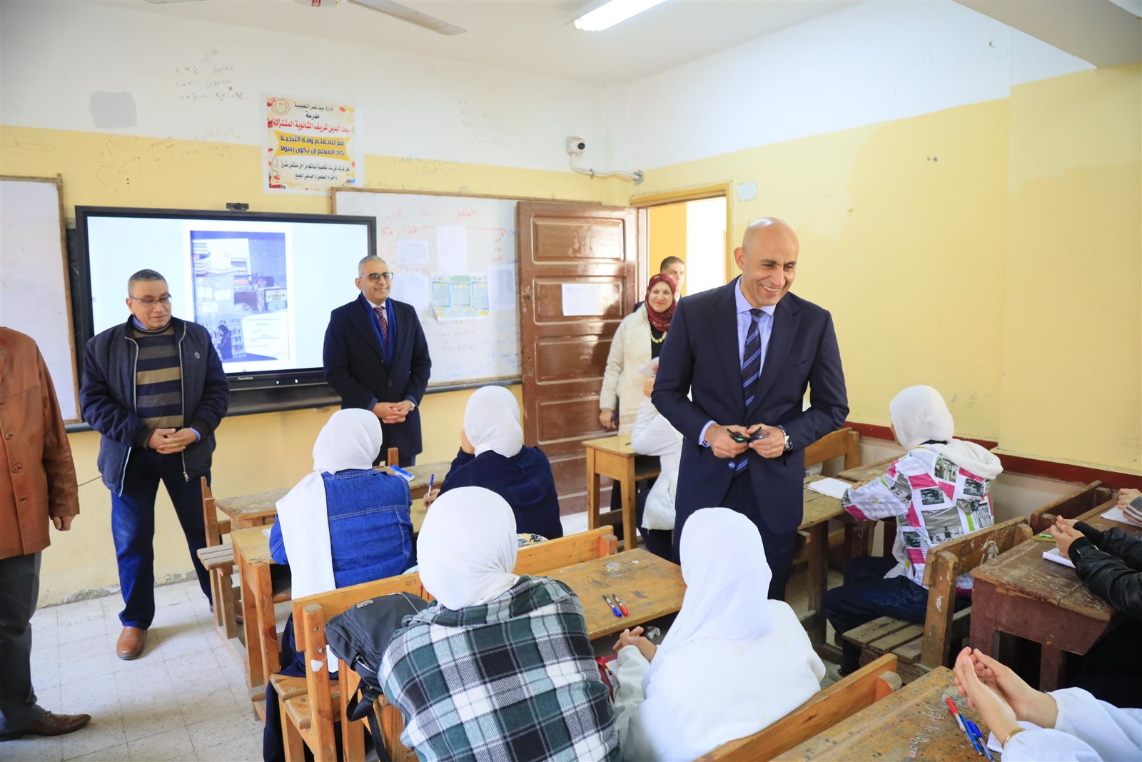 وزير التربية والتعليم في جولة مفاجئة بمدارس الدقهلية لمتابعة الفصل الدراسي الثاني
