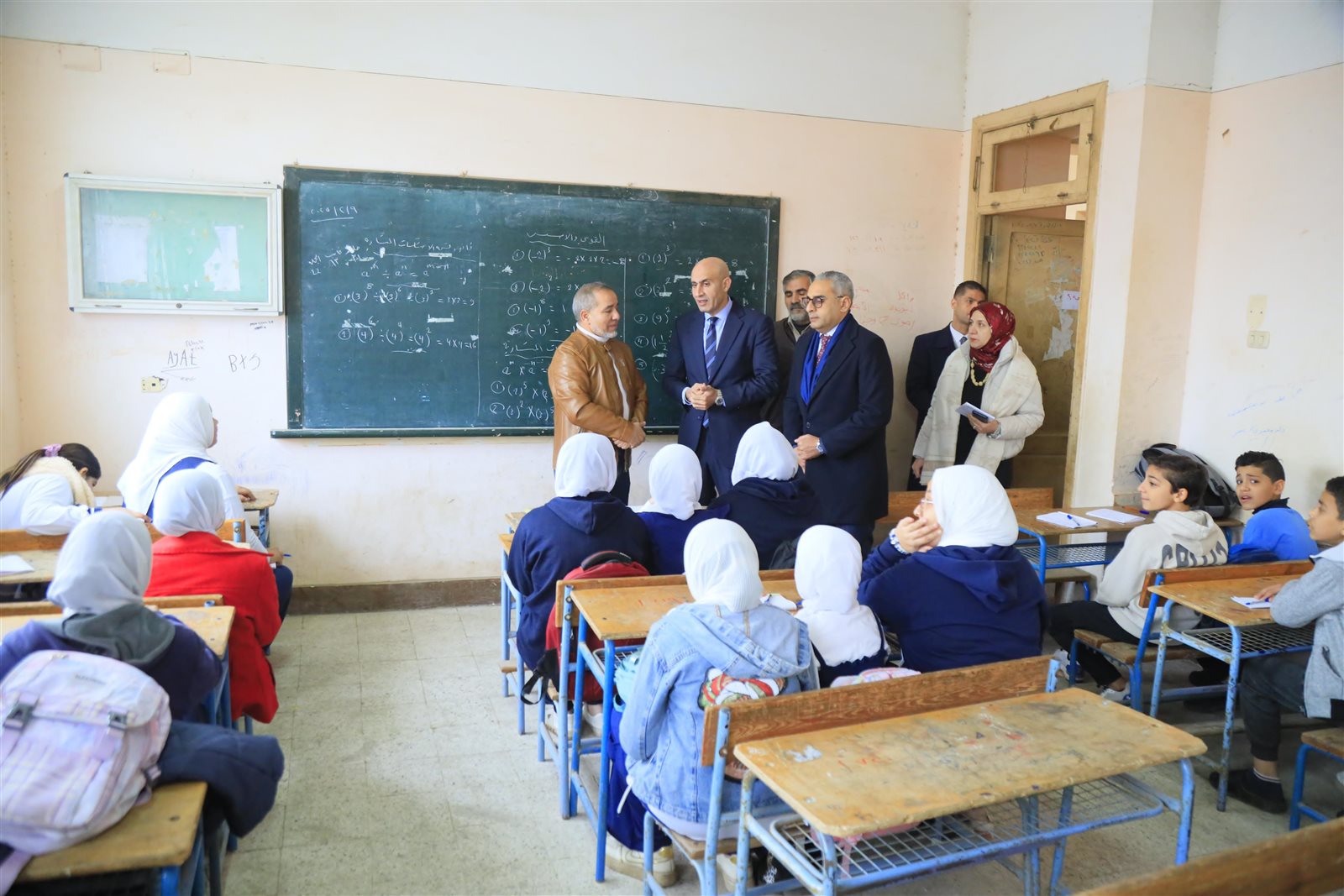 وزير التربية والتعليم في جولة مفاجئة بمدارس الدقهلية لمتابعة الفصل الدراسي الثاني
