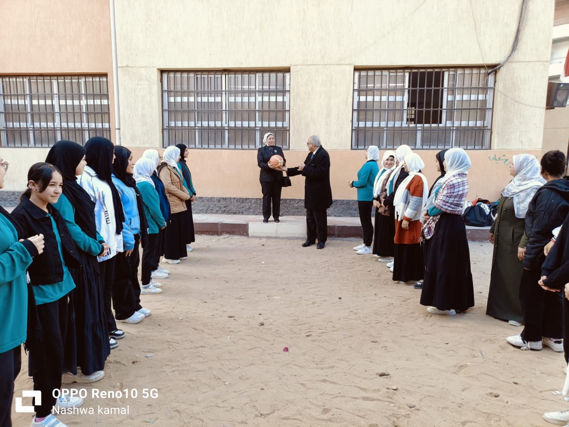 انتظام الدراسة في تعليم القليوبية ومتابعات مكثفة لتحقيق الانضباط