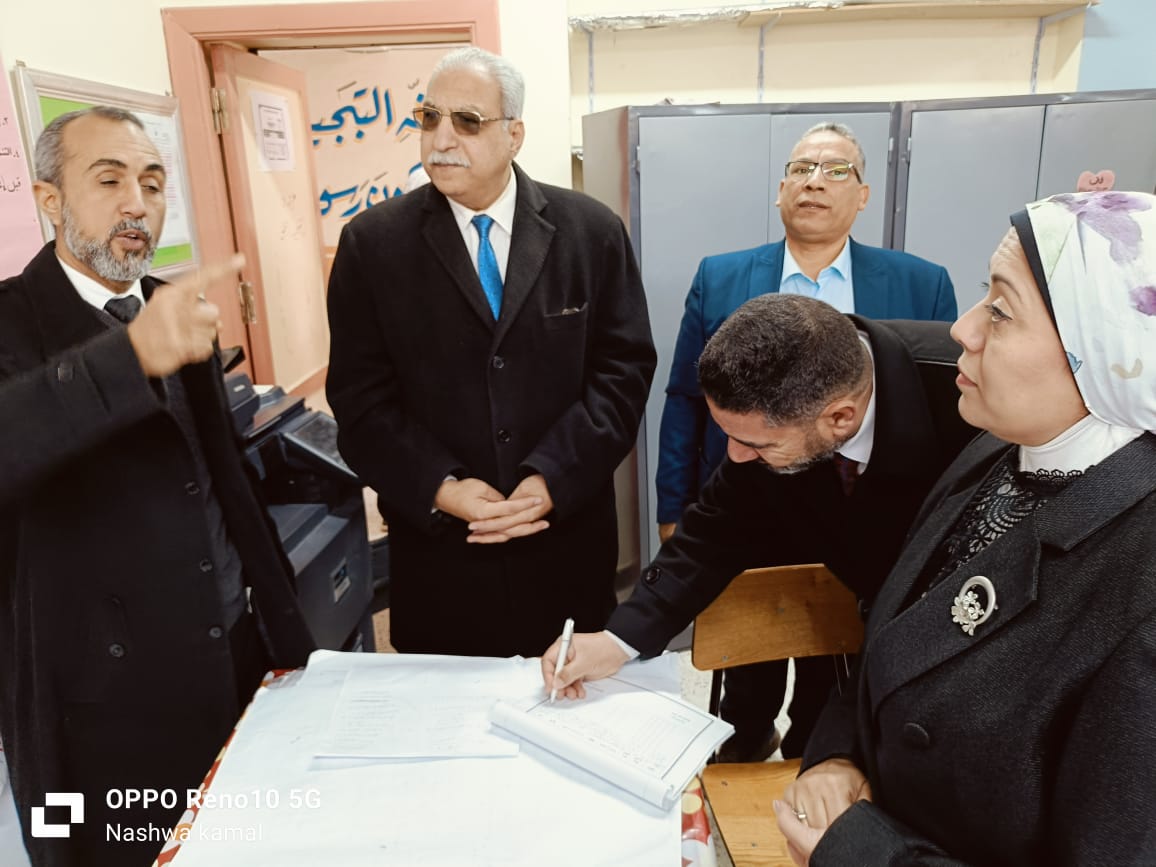 انتظام الدراسة في تعليم القليوبية ومتابعات مكثفة لتحقيق الانضباط
